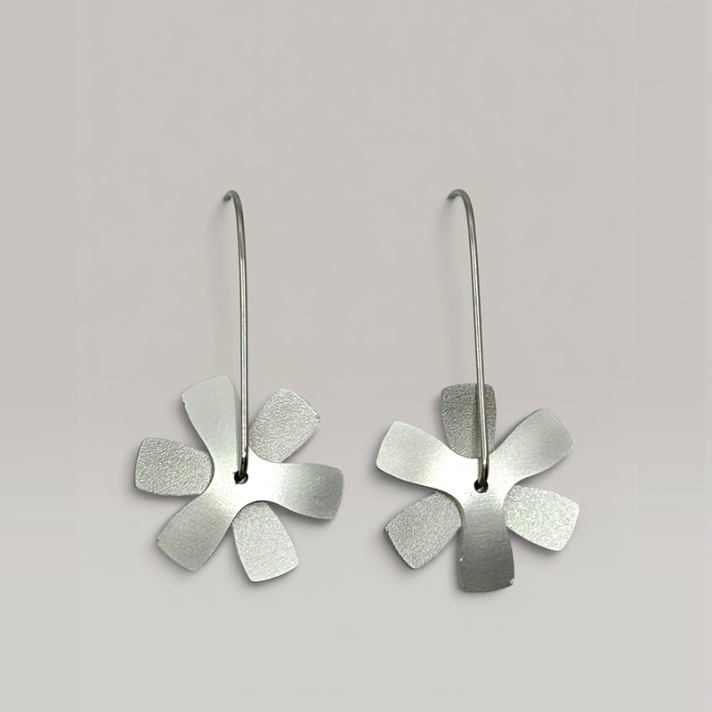 The Propellor Flat Earrings in Silver