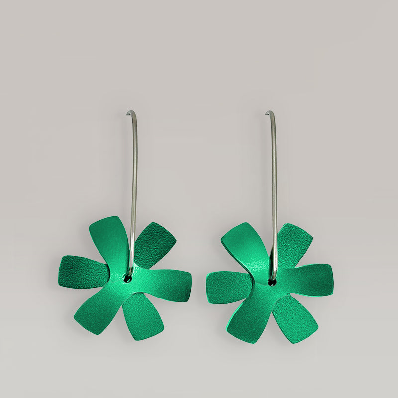 The Propellor Flat Earrings in Emerald