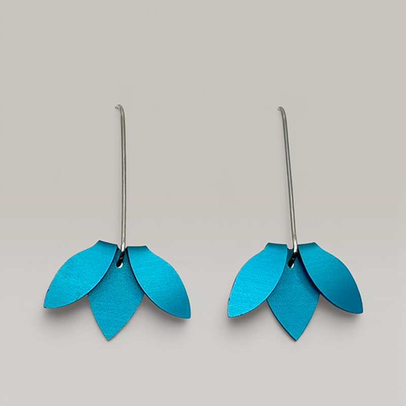 The Flip Point Earrings in Aqua