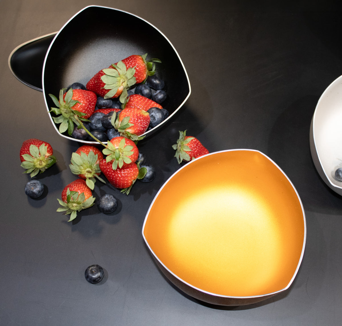 The Bowls in Gold