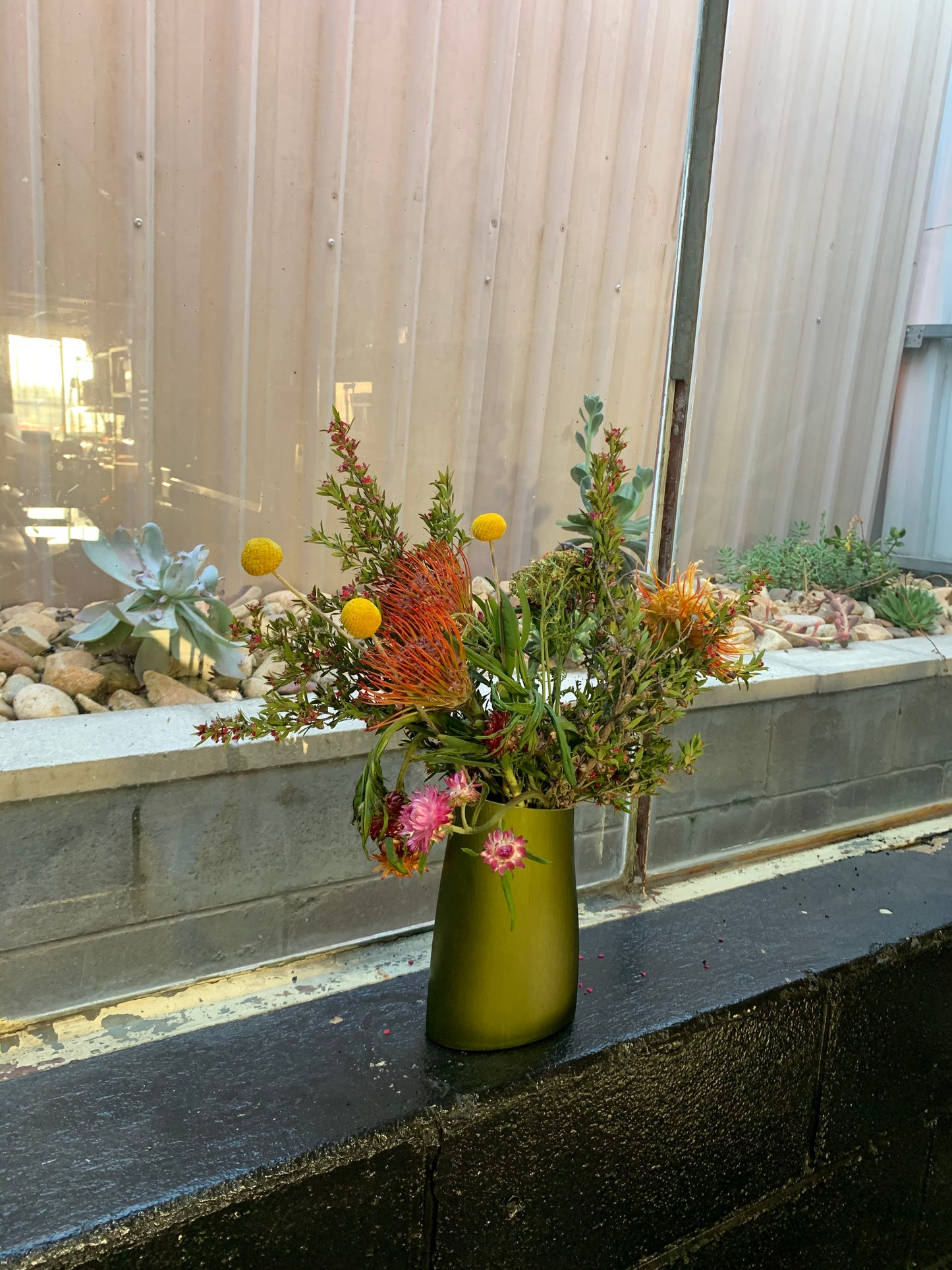 The Vase in Olive