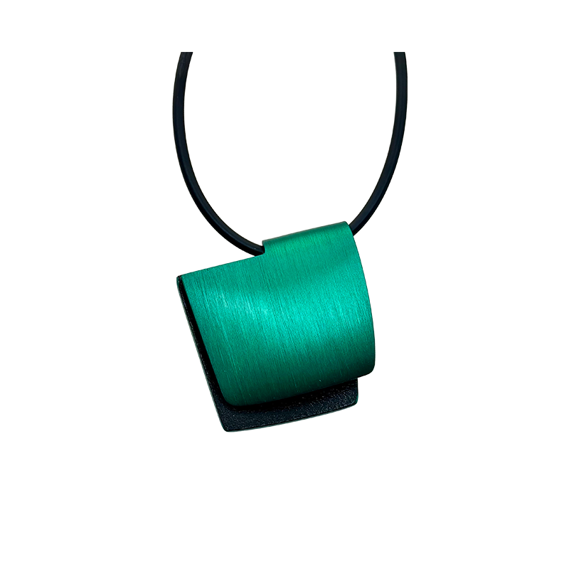 The Cube Neckpiece in Emerald & Black