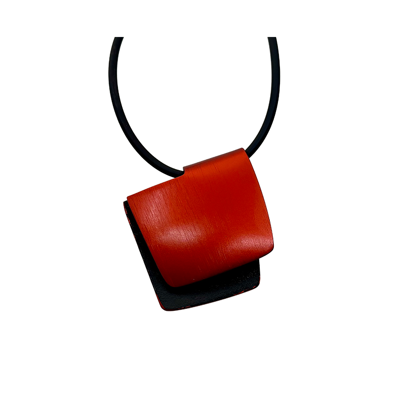 The Cube Neckpiece in Red & Black