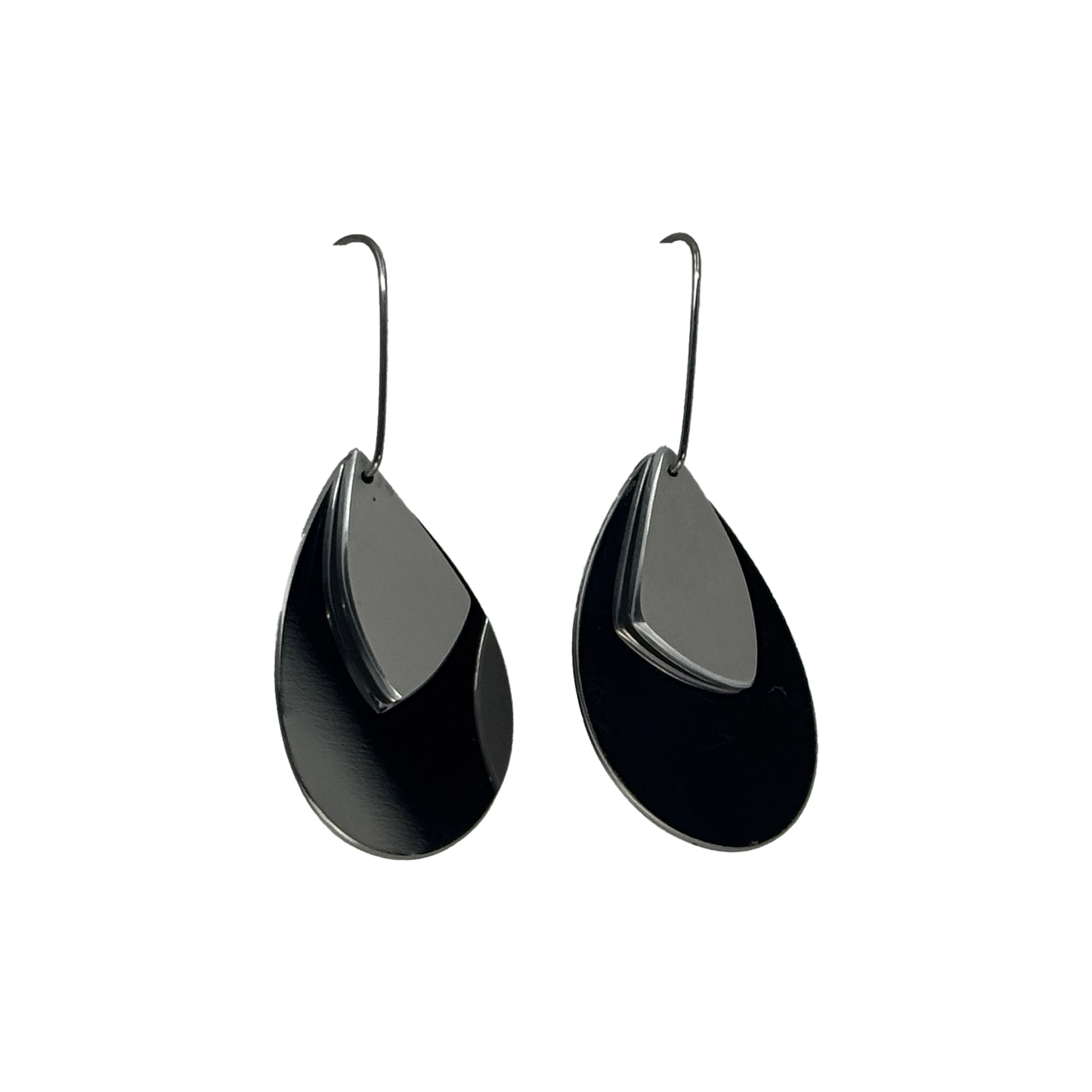 The Droplet Earring Oval in Stainless Steel with Silver