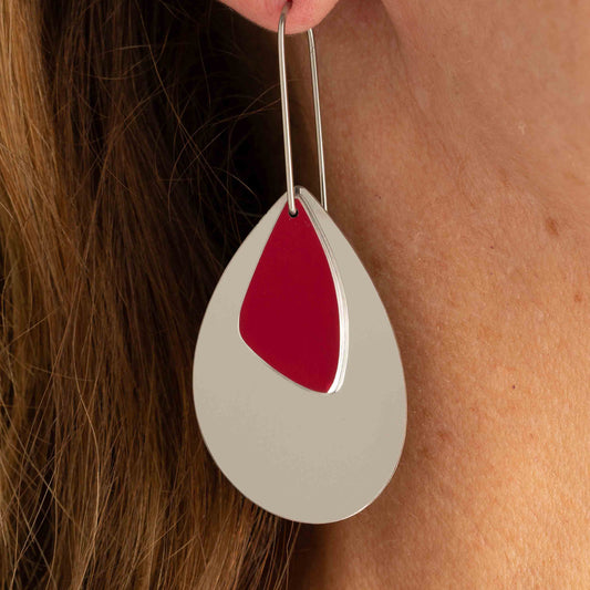 The Droplet Earring Oval in Stainless Steel with Bordeaux